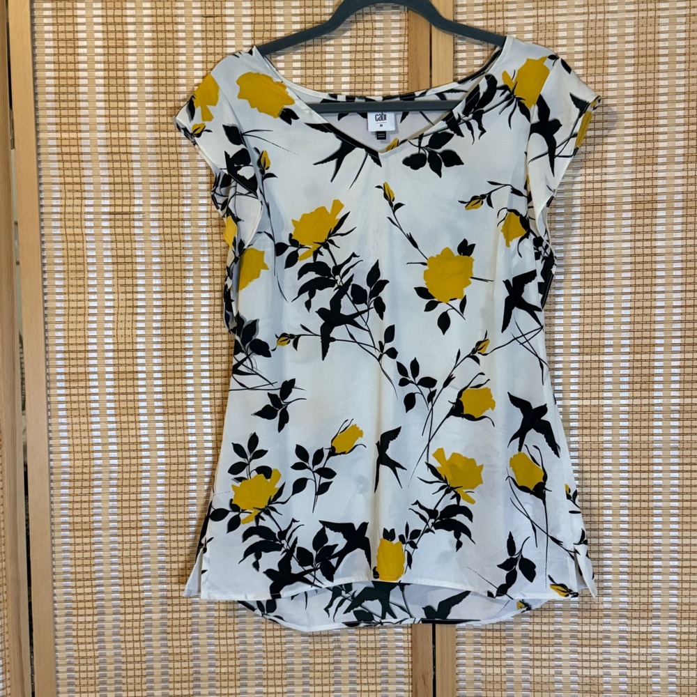 Cabi Sprig Blouse 3963 Yellow Black Floral Bird Print V-Neck Flutter Sleeve M